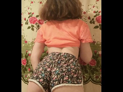 ❤️ Sexy junges Babe zieht ihre Shorts vor der Kamera aus ❤️ Porn video bei uns de.nicepornphotos.ru